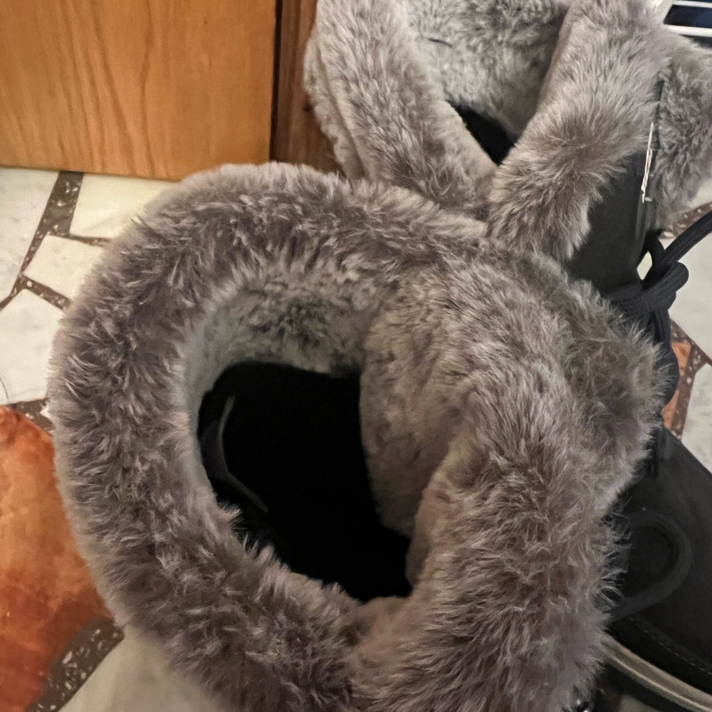 Cougar Black and Gray Winter Boots - Picture 4 of 10